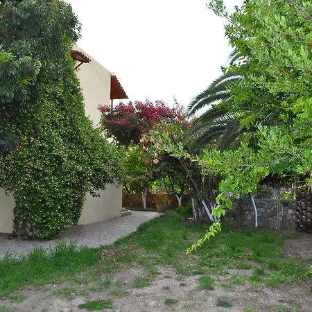 Apartment House Litsa 50 Metres From Agios Gordios 2br *